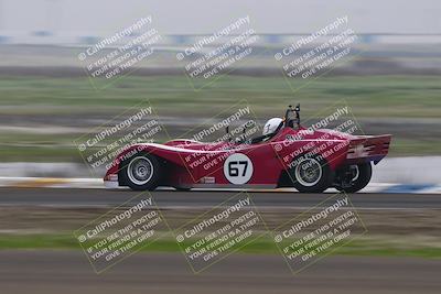 media/Jan-18-2026-CalClub SCCA (Sun) [[8bc6468723]]/Group 2 Race/Turn 1/